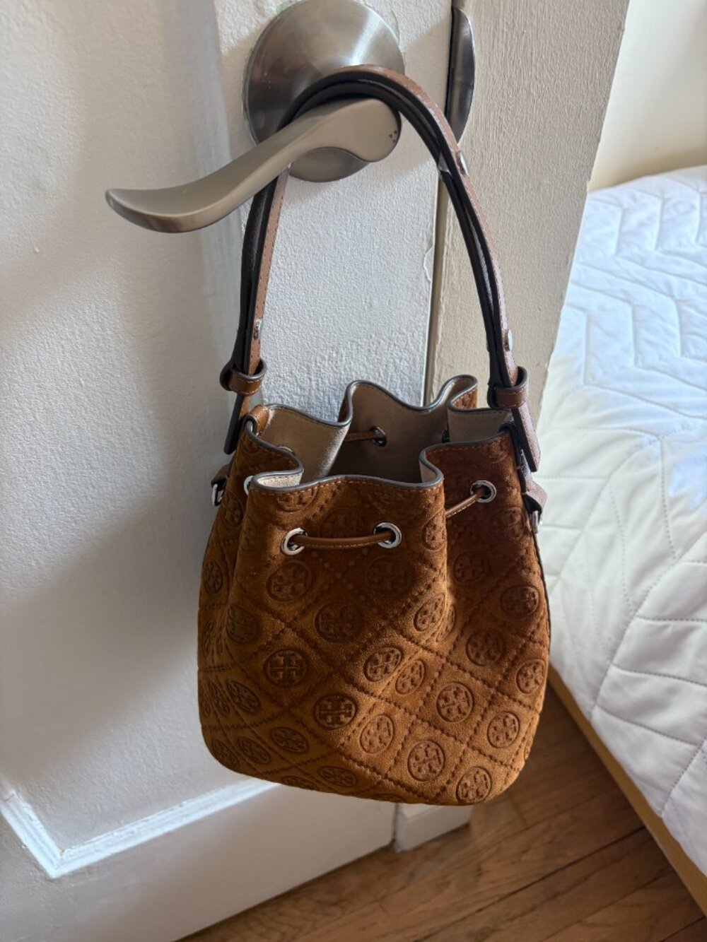 Tory Burch T Monogram Suede Bucket Bag - Picture 2 of 4